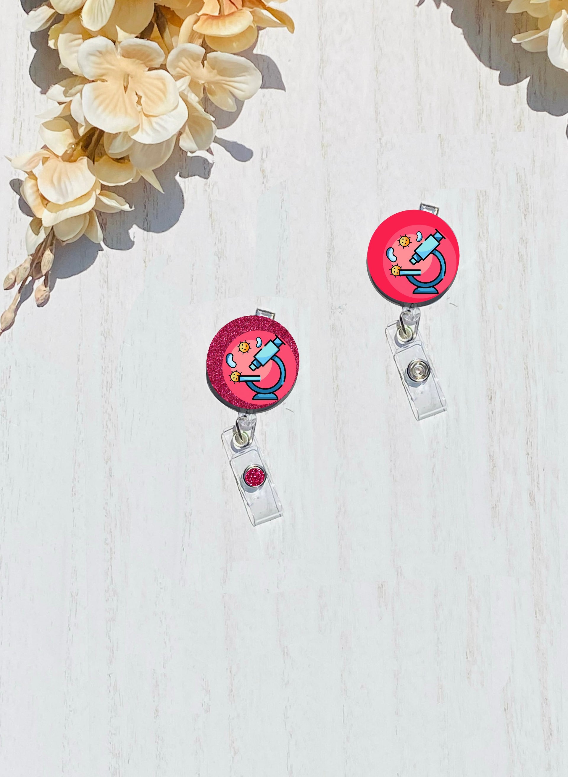 Custom badge reel and magnetic glasses ❤️ #badge #badgereel #shopsmall